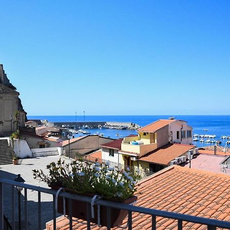 Signora Tita B&B Chianalea - Шилла Екстер'єр фото