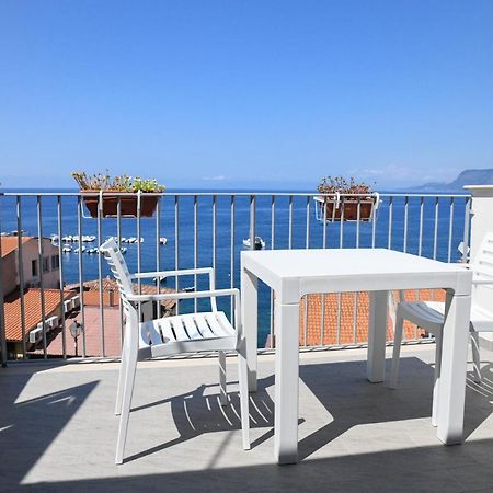 Signora Tita B&B Chianalea - Шилла Екстер'єр фото