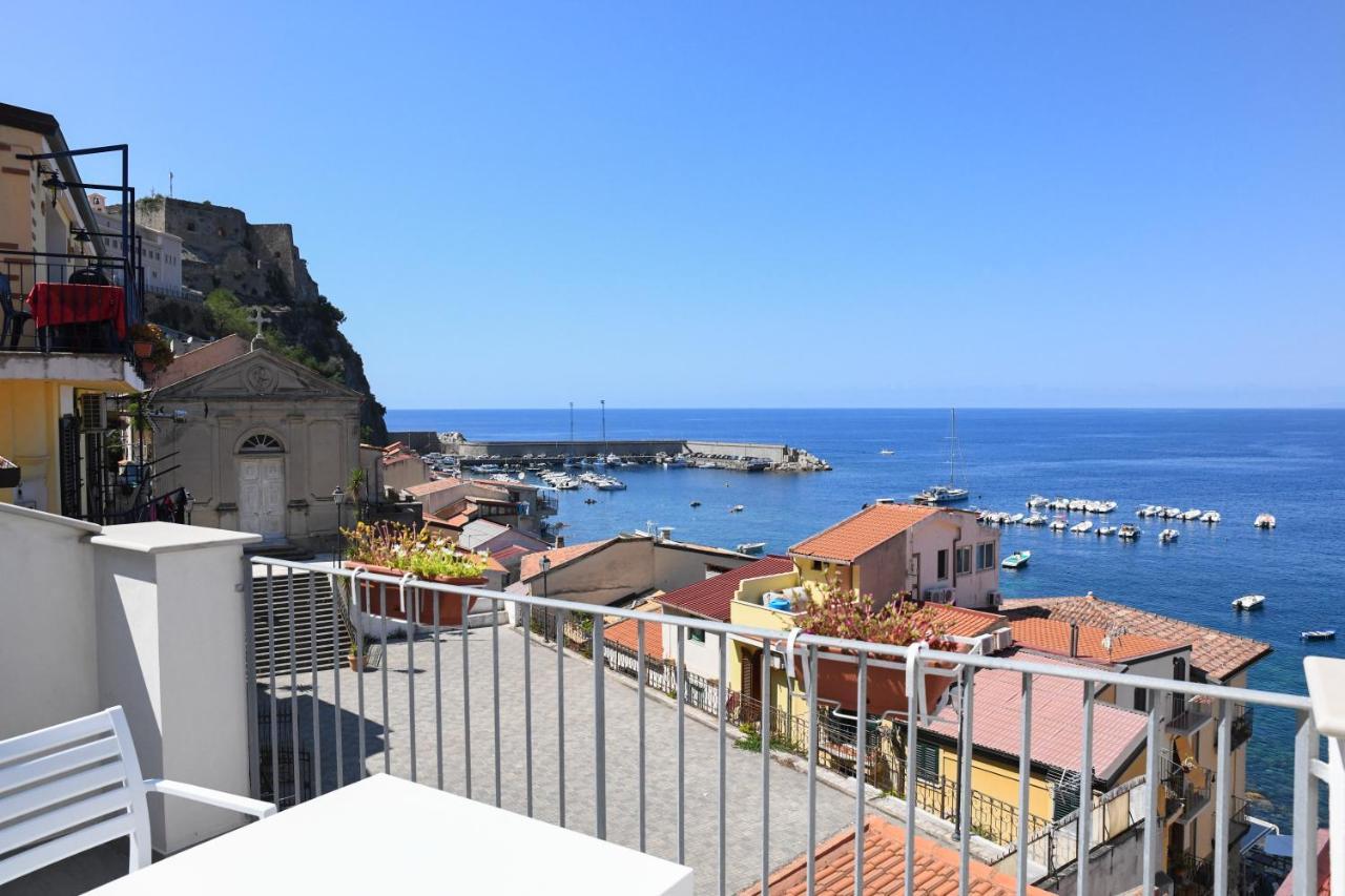 Signora Tita B&B Chianalea - Шилла Екстер'єр фото